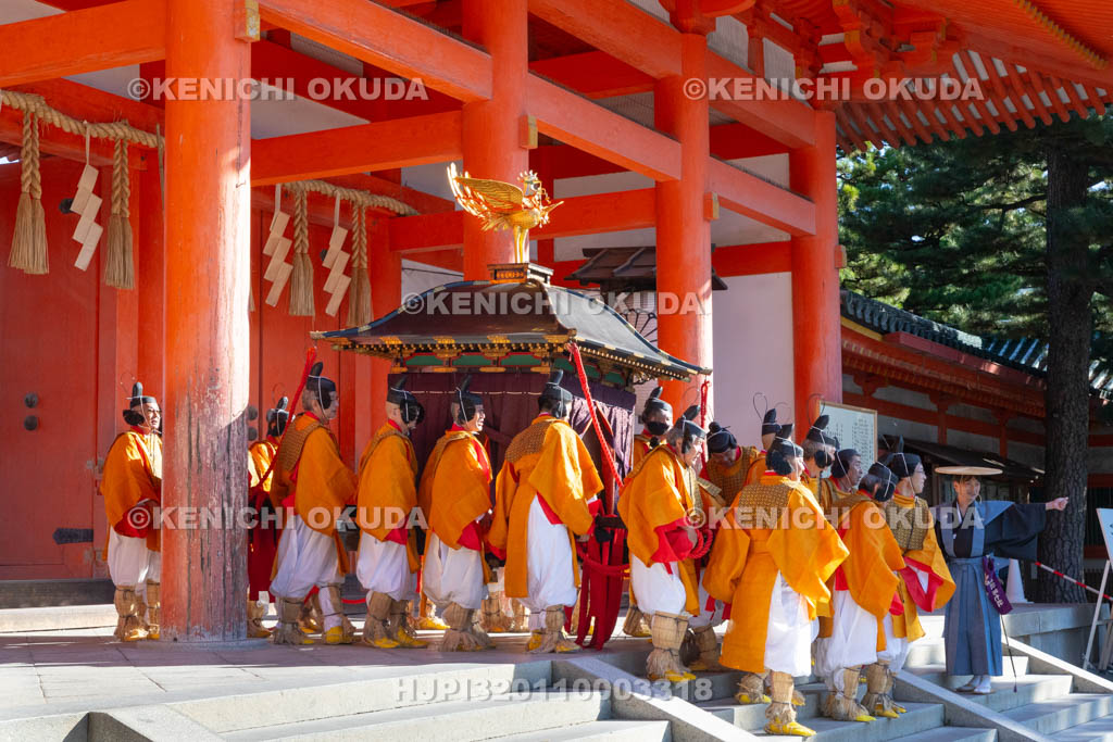 京都府　平安神宮　時代祭　神幸列本宮進発