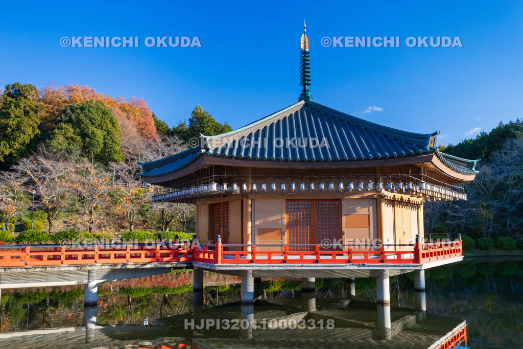 奈良県　安倍文殊院　金閣浮御堂