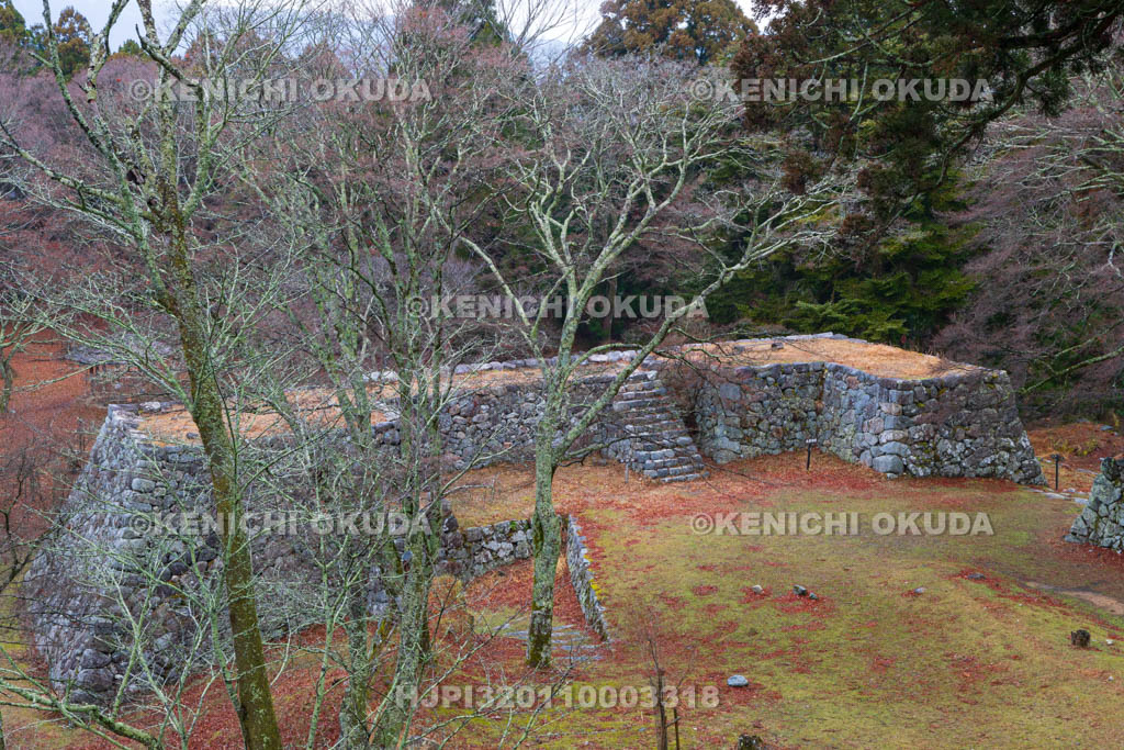 奈良県　高取城　太鼓櫓跡・新櫓跡