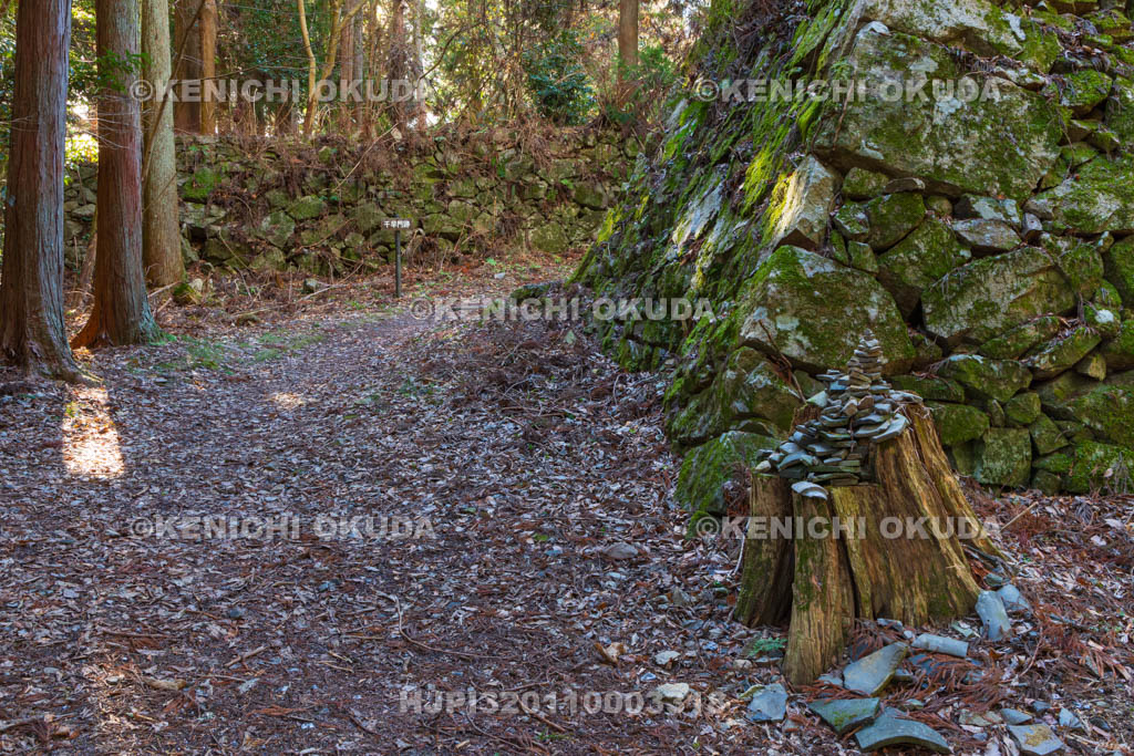 奈良県　高取城　千早門跡付近