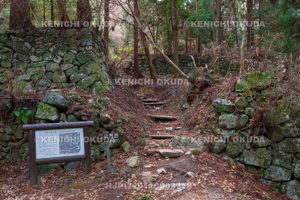 奈良県　高取城　二の門跡