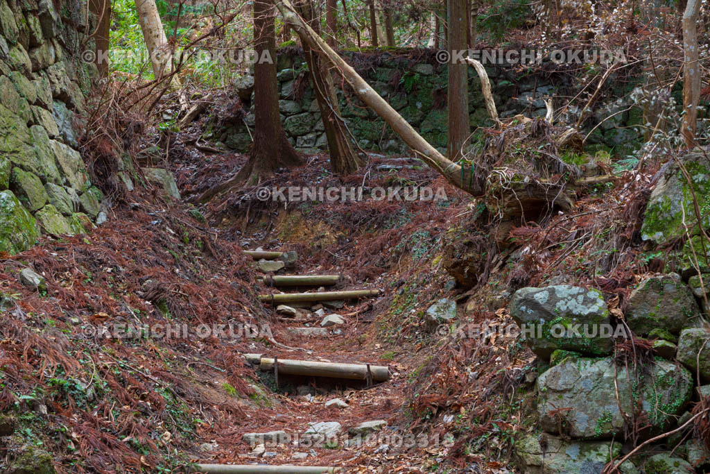 奈良県　高取城　二の門跡
