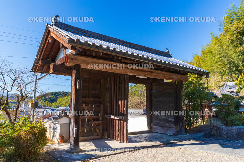 奈良県　子嶋寺　山門