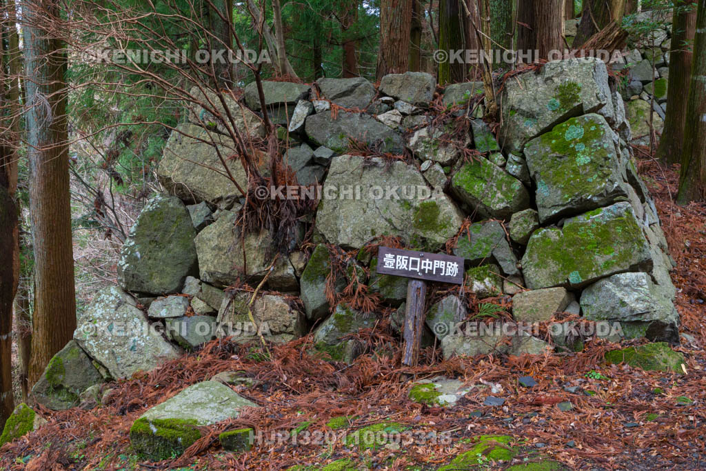 奈良県　高取城　壺阪口中門跡の石垣