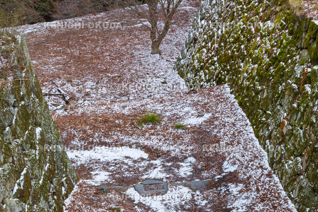 奈良県　残雪の高取城　本丸虎口