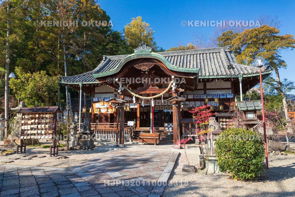奈良県　郡山八幡神社　拝殿