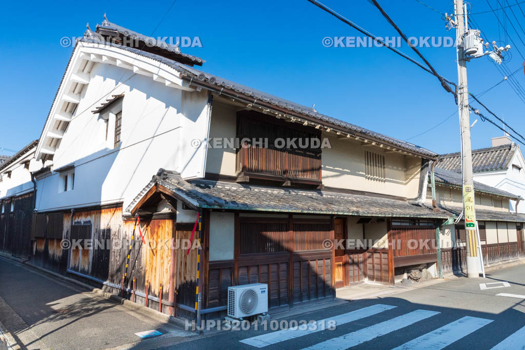 奈良県　大和郡山城下町　中村邸