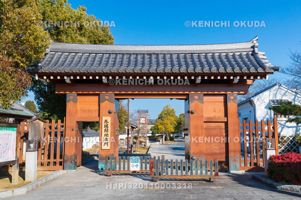 奈良県　奈良県　大和郡山城　大和郡山城外堀（外堀緑地）　外堀南・高麗門
