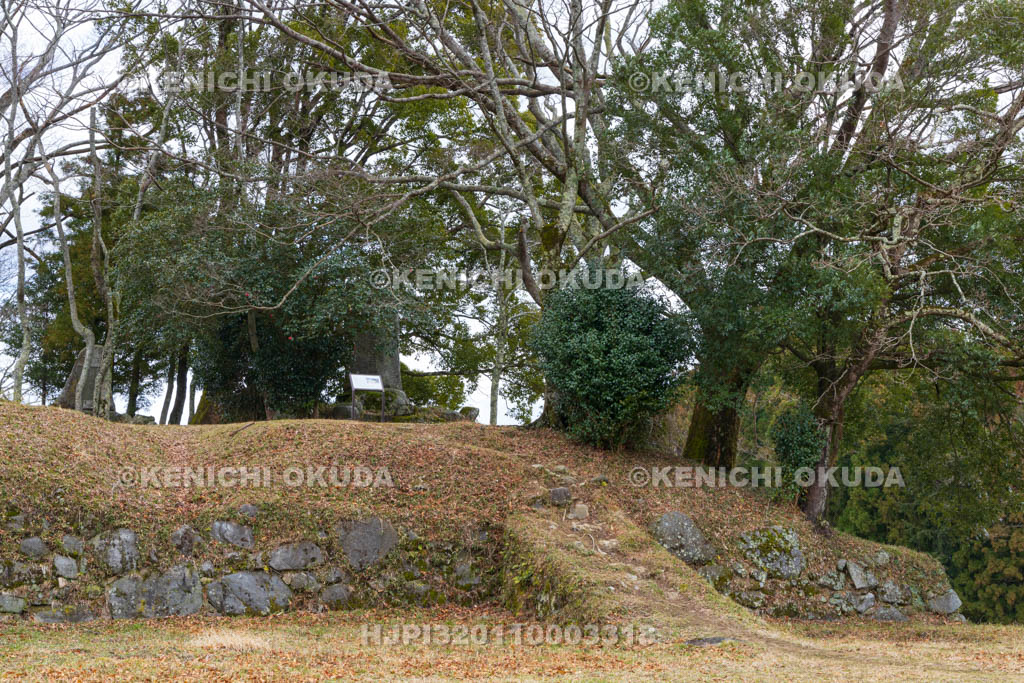 奈良県　宇陀松山城　天守郭