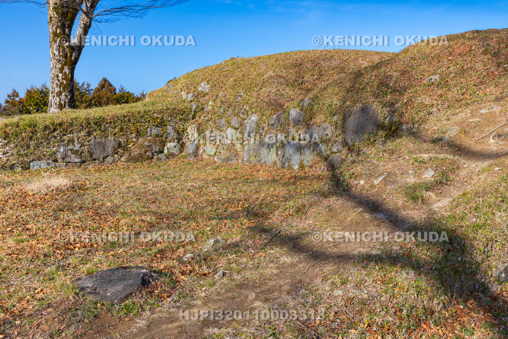 奈良県　宇陀松山城　天守郭　登リ口