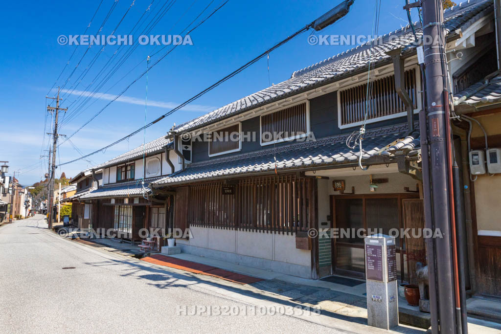 奈良県　宇陀松山城下町　やきもの工房「宝泉窯」付近