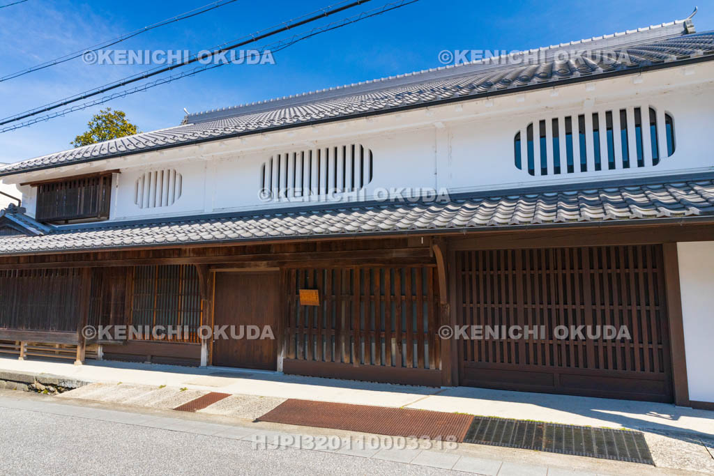 奈良県　宇陀松山城下町　霜永家住宅「内牧屋」