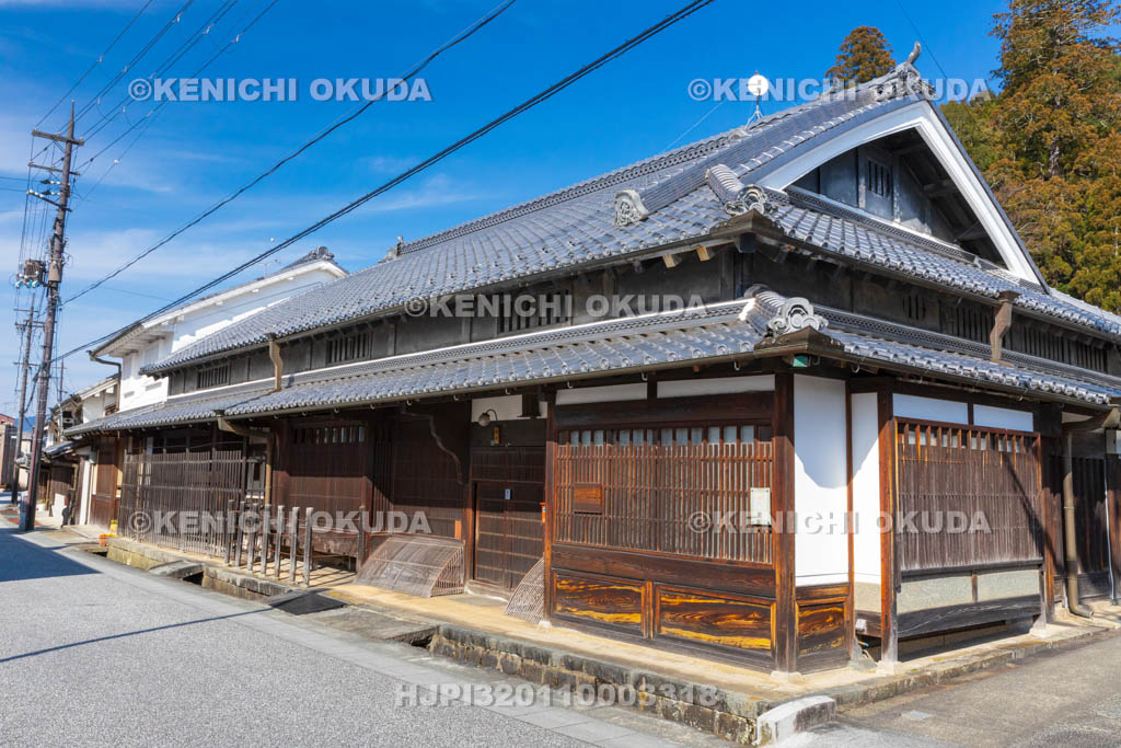 奈良県　宇陀松山城下町　都司家住宅「更紗屋」