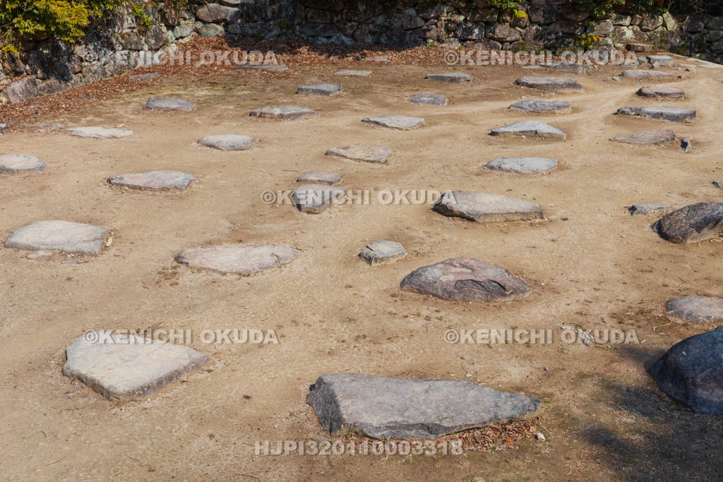 滋賀県　安土城址　天主台　礎石