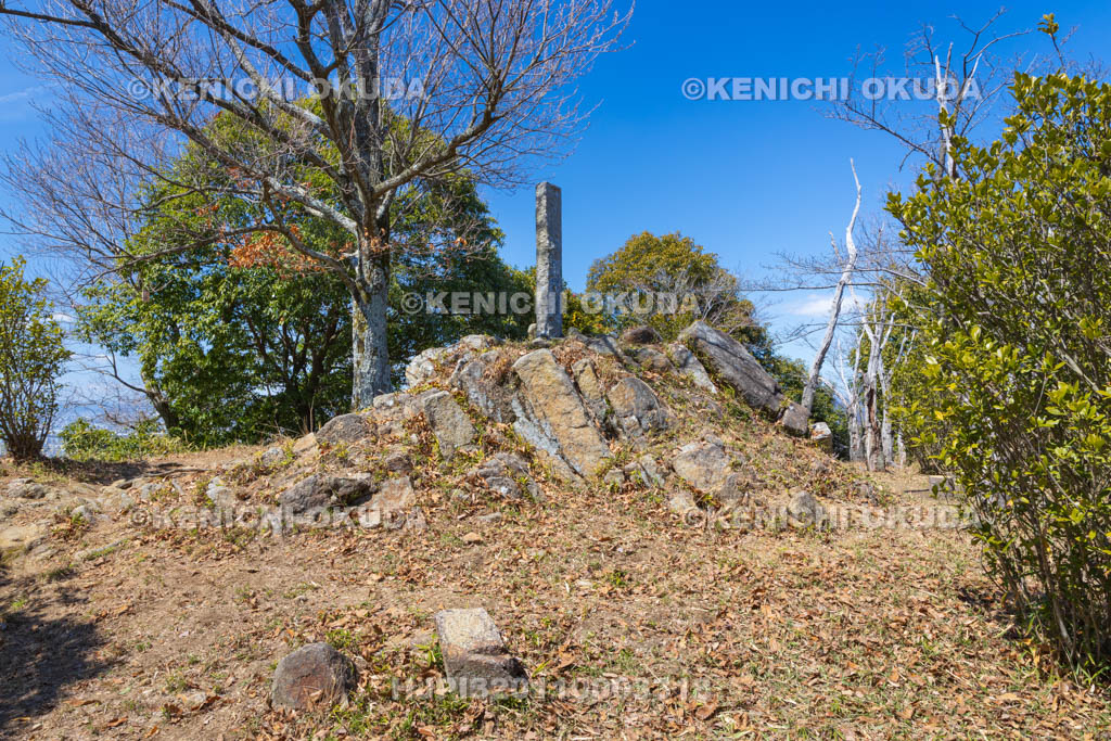 大阪府　飯盛山城跡　御体塚