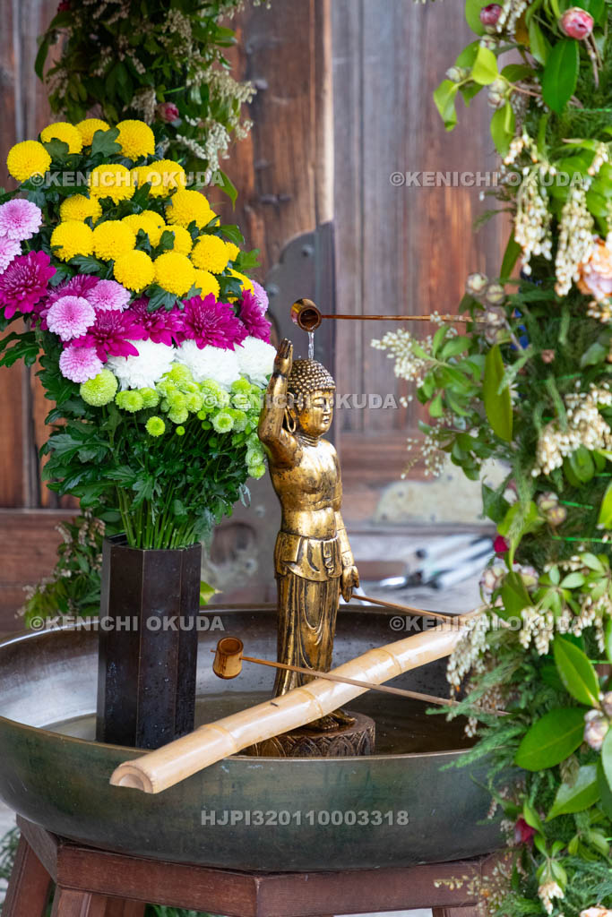 奈良県　東大寺　仏生会（花祭り）