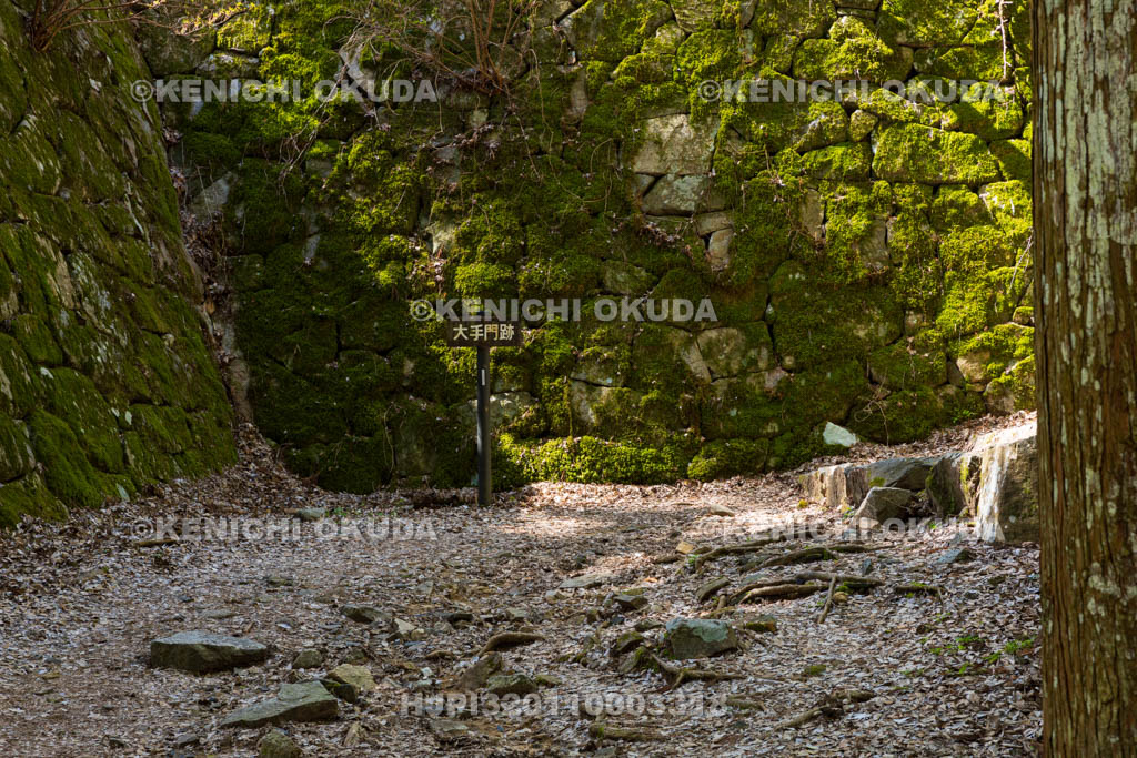 奈良県　高取城跡　大手門跡