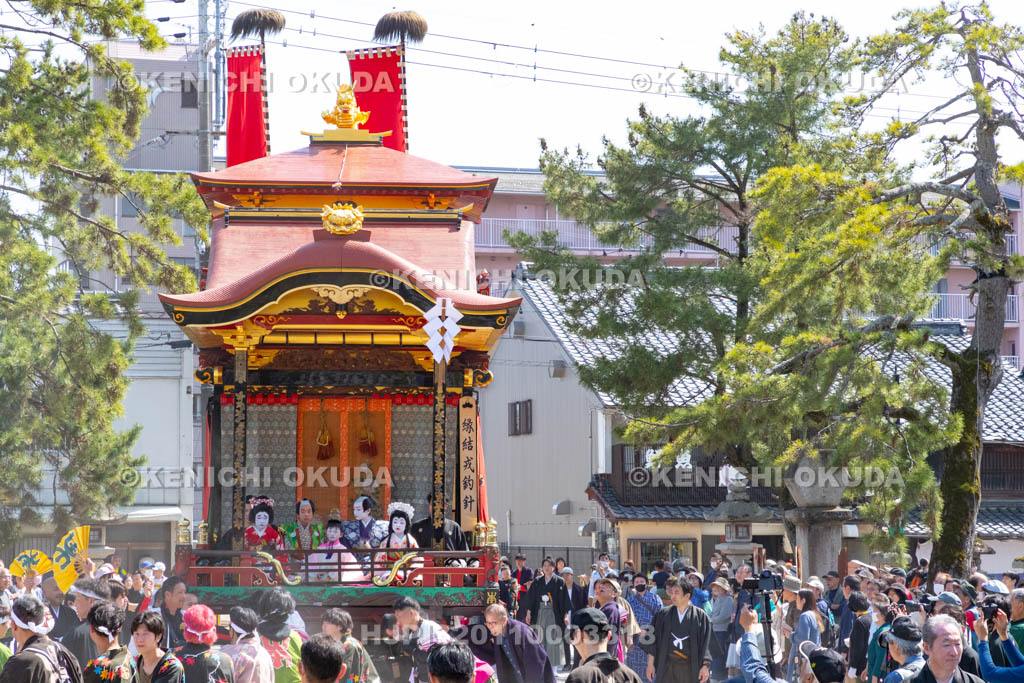 滋賀県　長浜曳山祭　登り山　春日山（かすがざん）