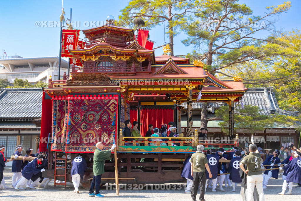 滋賀県　長浜曳山祭　登り山　月宮殿（げっきゅうでん）