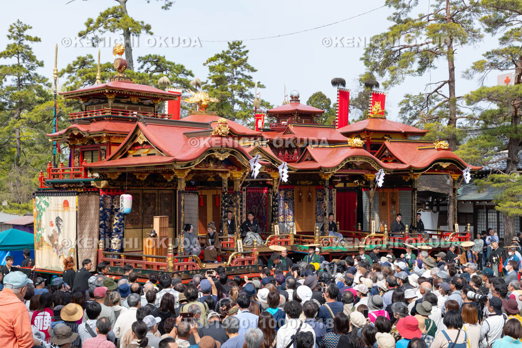 滋賀県　長浜曳山祭　狂言奉納　諫皷山（かんこざん）