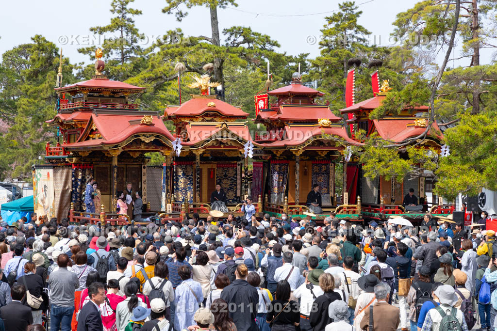滋賀県　長浜曳山祭　狂言奉納　諫皷山（かんこざん）