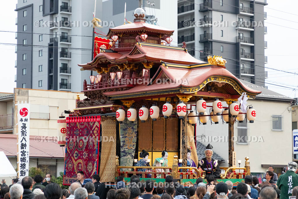 滋賀県　長浜曳山祭　御旅所での狂言奉納　月宮殿（げっきゅうでん）