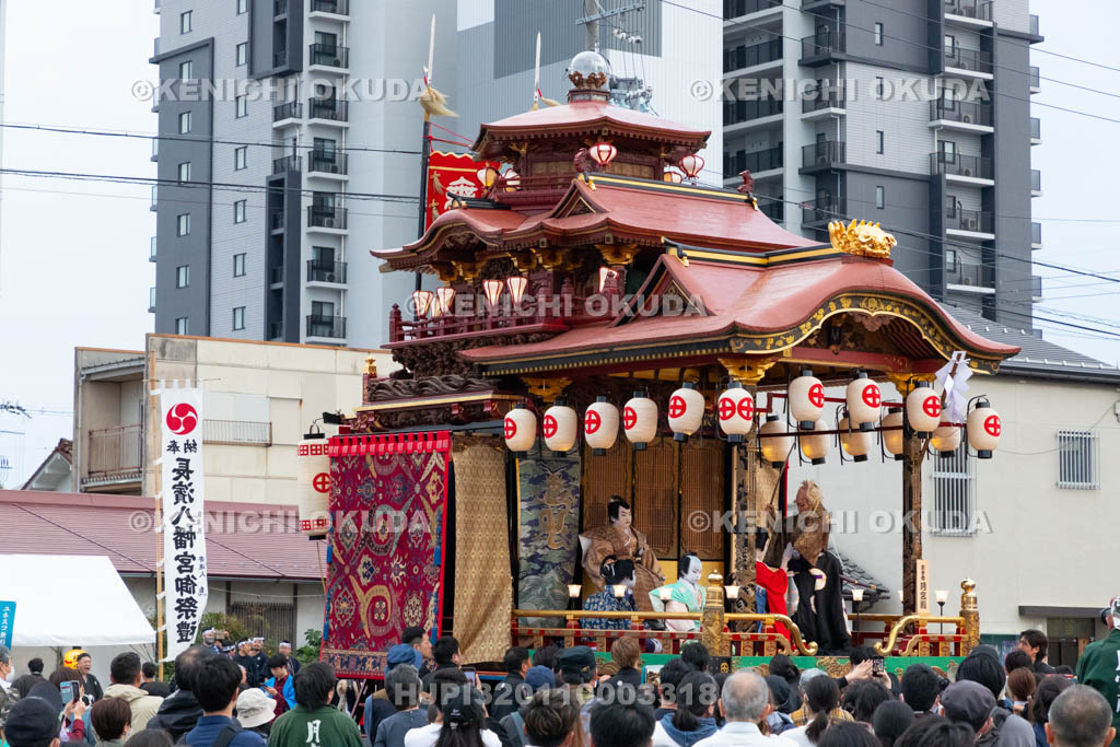 滋賀県　長浜曳山祭　御旅所での狂言奉納　月宮殿（げっきゅうでん）