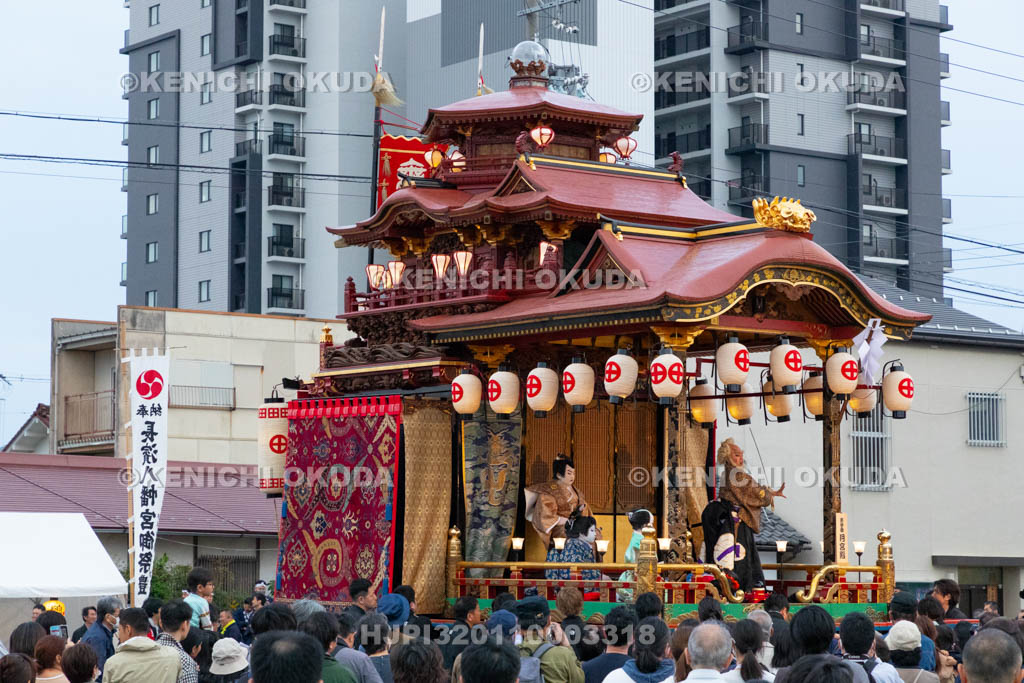 滋賀県　長浜曳山祭　御旅所での狂言奉納　月宮殿（げっきゅうでん）