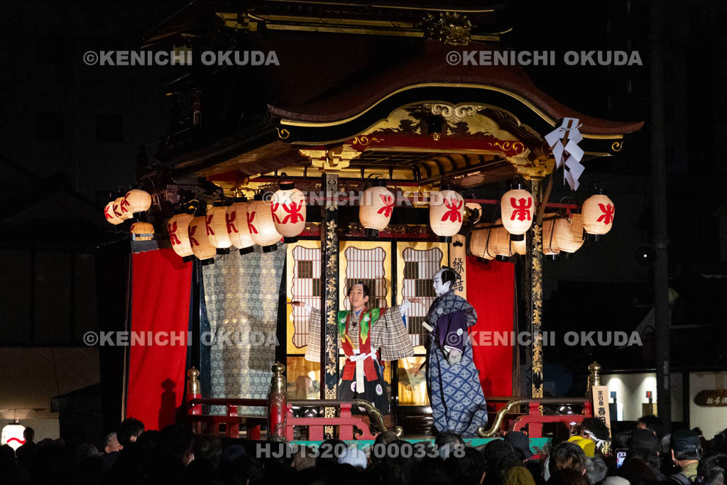 滋賀県　長浜曳山祭　御旅所での狂言奉納　春日山（かすがざん）