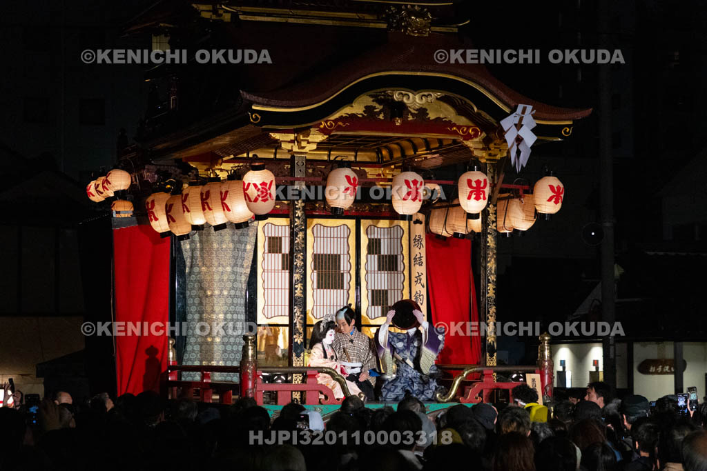 滋賀県　長浜曳山祭　御旅所での狂言奉納　春日山（かすがざん）