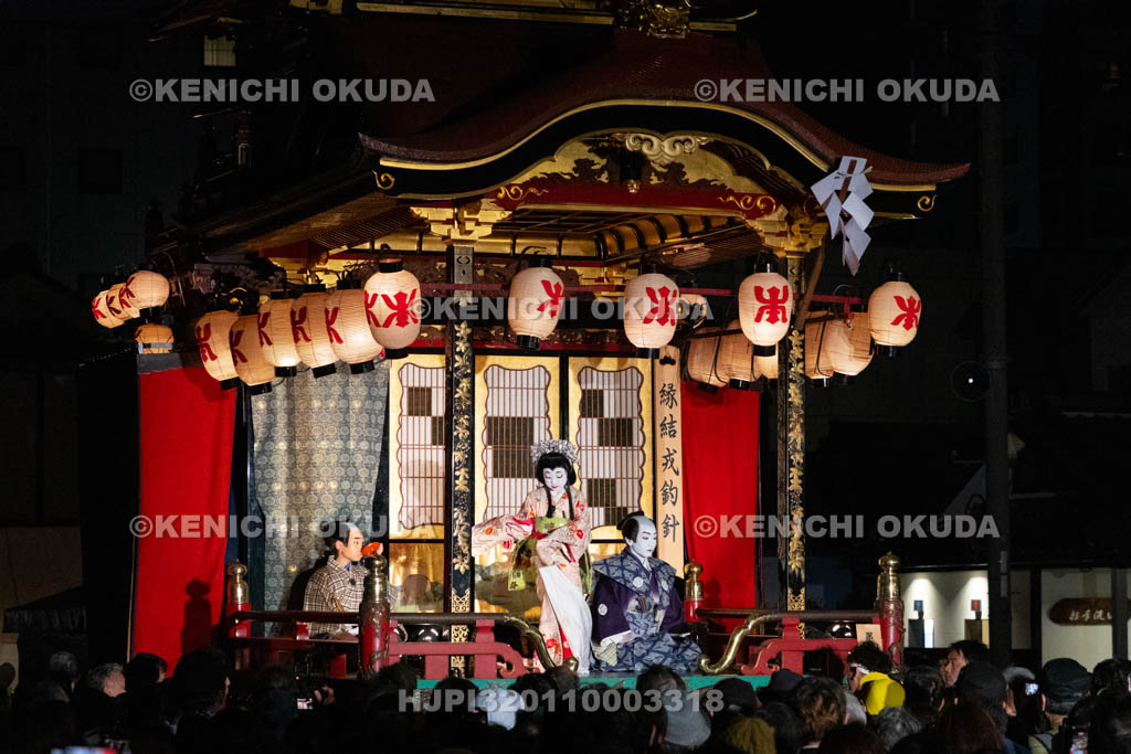 滋賀県　長浜曳山祭　御旅所での狂言奉納　春日山（かすがざん）
