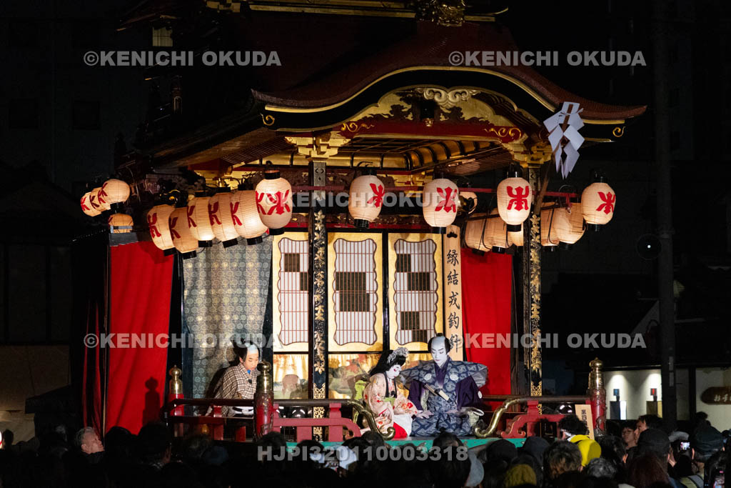 滋賀県　長浜曳山祭　御旅所での狂言奉納　春日山（かすがざん）