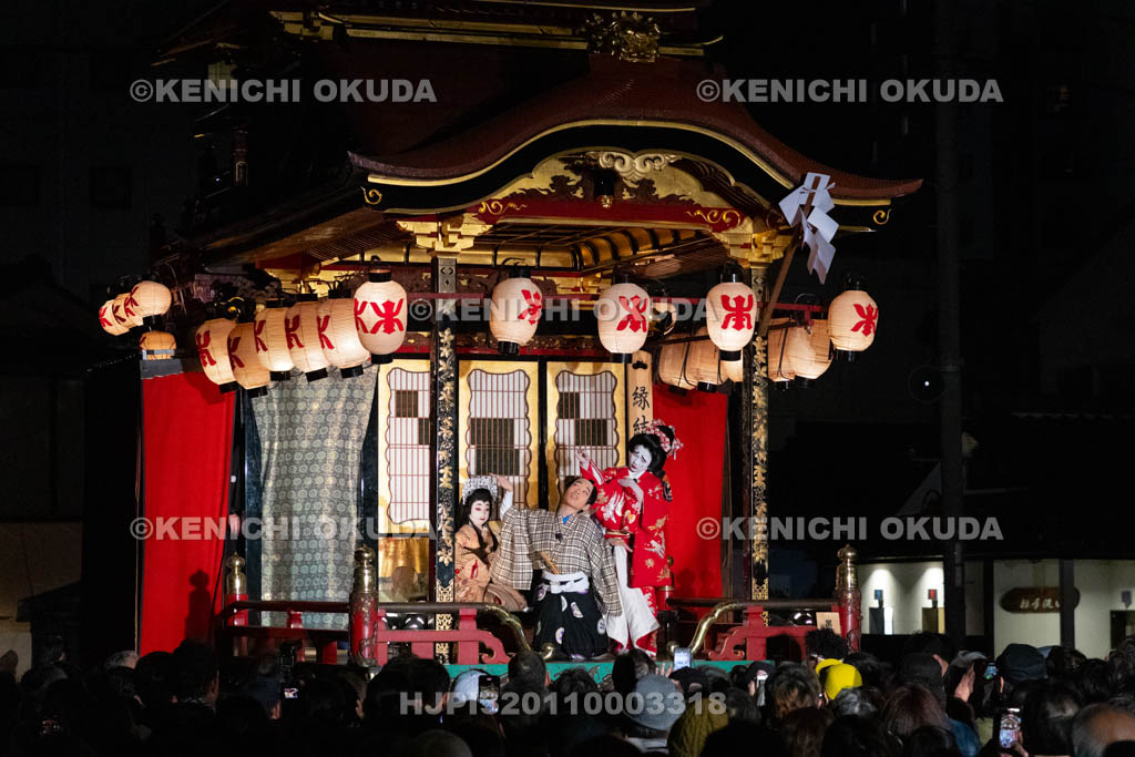 滋賀県　長浜曳山祭　御旅所での狂言奉納　春日山（かすがざん）
