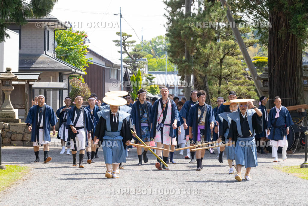 滋賀県　日野祭　宵祭（西之宮祭）　西之宮町花警固のお迎え