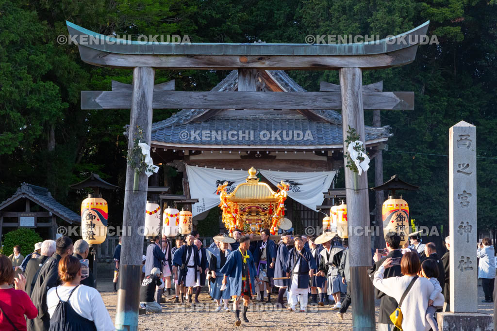 滋賀県　日野祭　宵祭（西之宮祭）　神輿還御