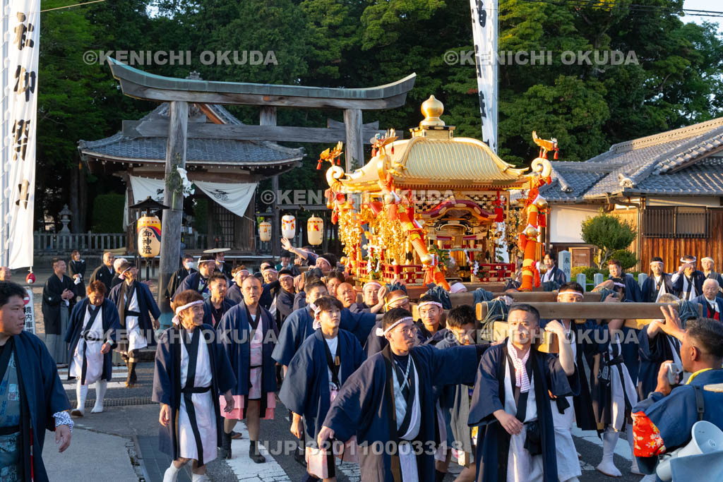 滋賀県　日野祭　宵祭（西之宮祭）　神輿還御