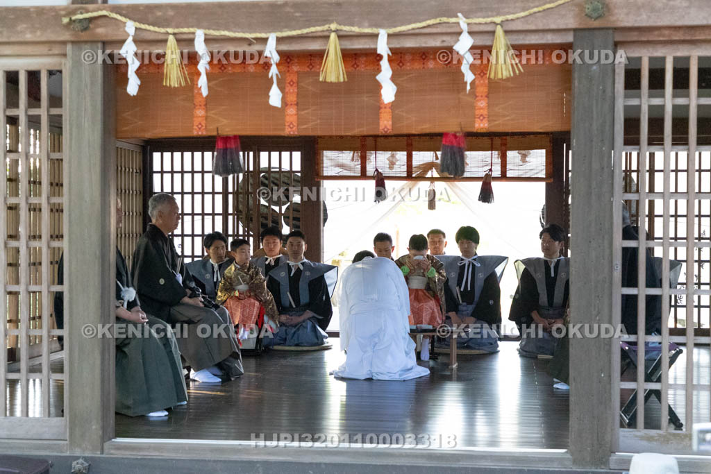 滋賀県　日野祭　本祭　神子盃の儀