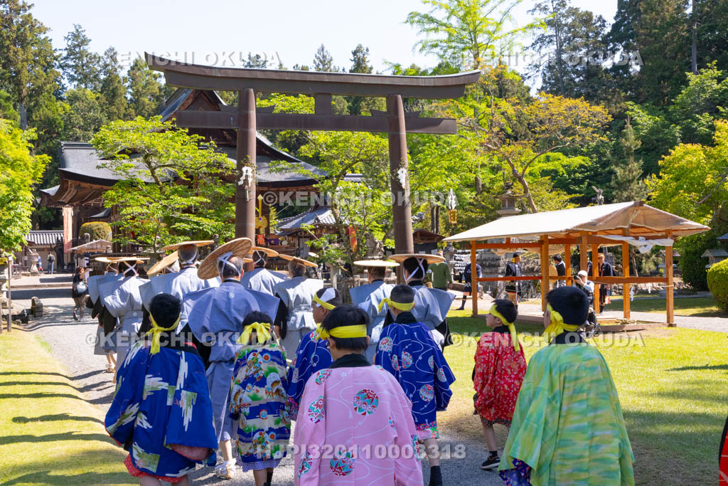 滋賀県　日野祭　本祭　神調社など宮入