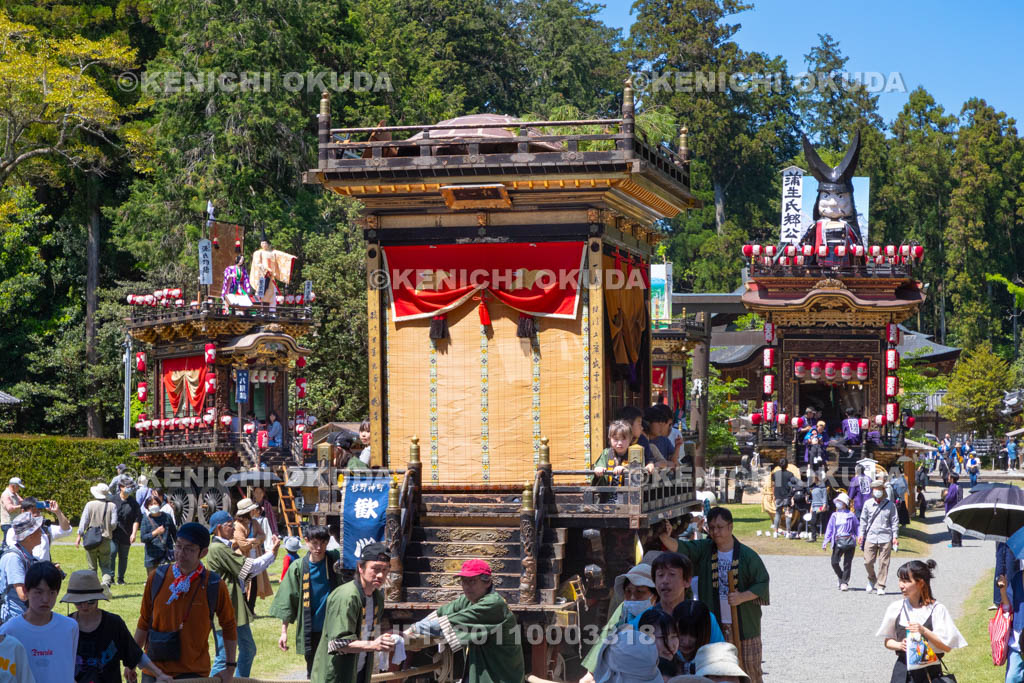 滋賀県　日野祭　本祭　杉野神町曳山（歓心）引き取り