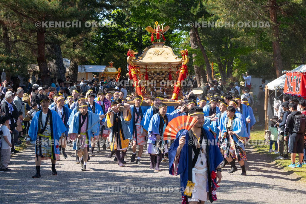 滋賀県　日野祭　本祭　還御出発