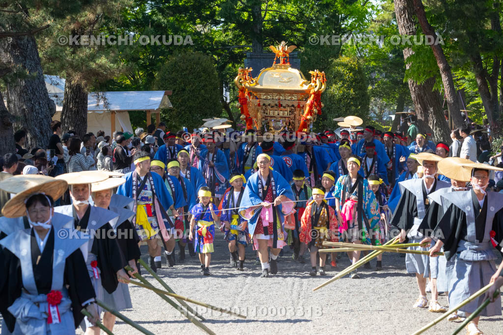 滋賀県　日野祭　本祭　還御出発