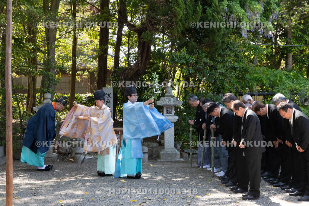 滋賀県　下新川神社　すし切り祭り　本社例祭　修祓