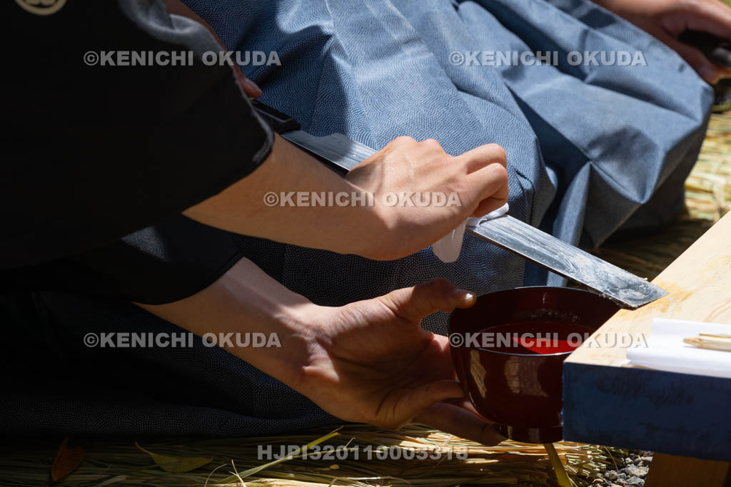 滋賀県　下新川神社　すし切り祭り　鮒鮓切り神事