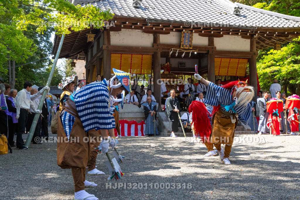 滋賀県　下新川神社　すし切り祭り　かんこの舞