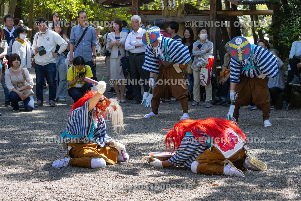 滋賀県　下新川神社　すし切り祭り　かんこの舞