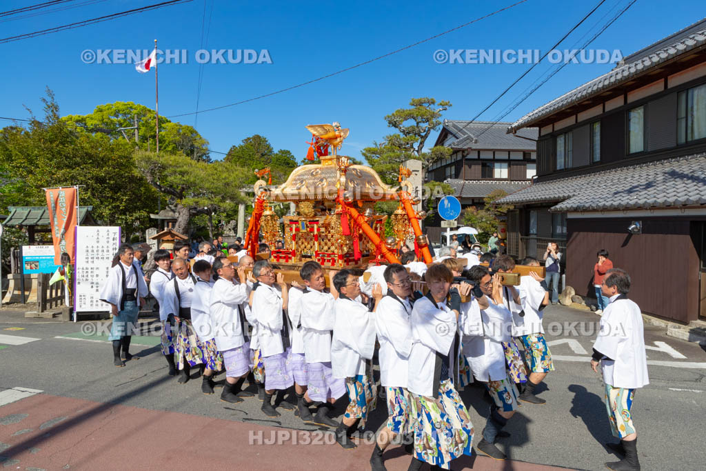 滋賀県　下新川神社　すし切り祭り　神輿渡御