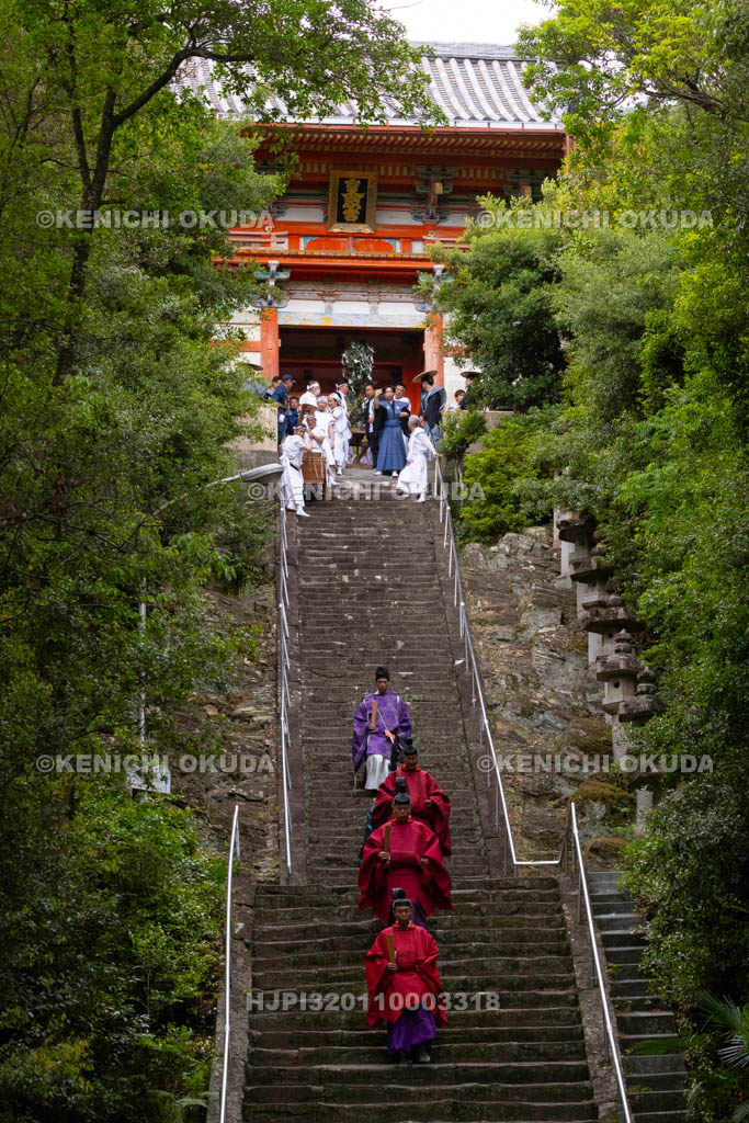 和歌山県　紀州東照宮　和歌祭　参進
