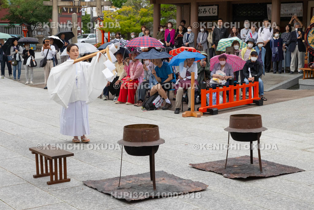 大阪府　方違神社　粽祭（例大祭）　湯神楽神事