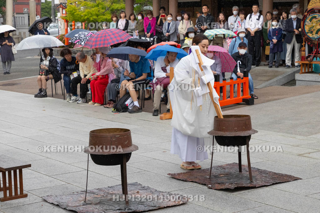 大阪府　方違神社　粽祭（例大祭）　湯神楽神事