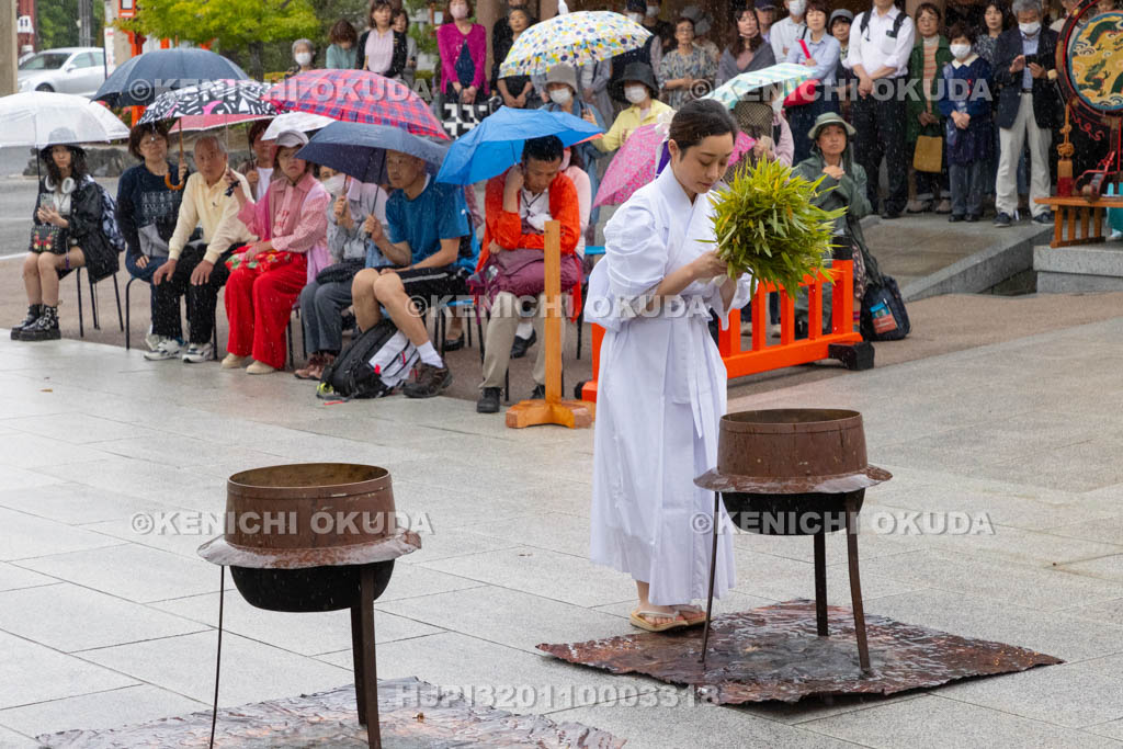 大阪府　方違神社　粽祭（例大祭）　湯神楽神事